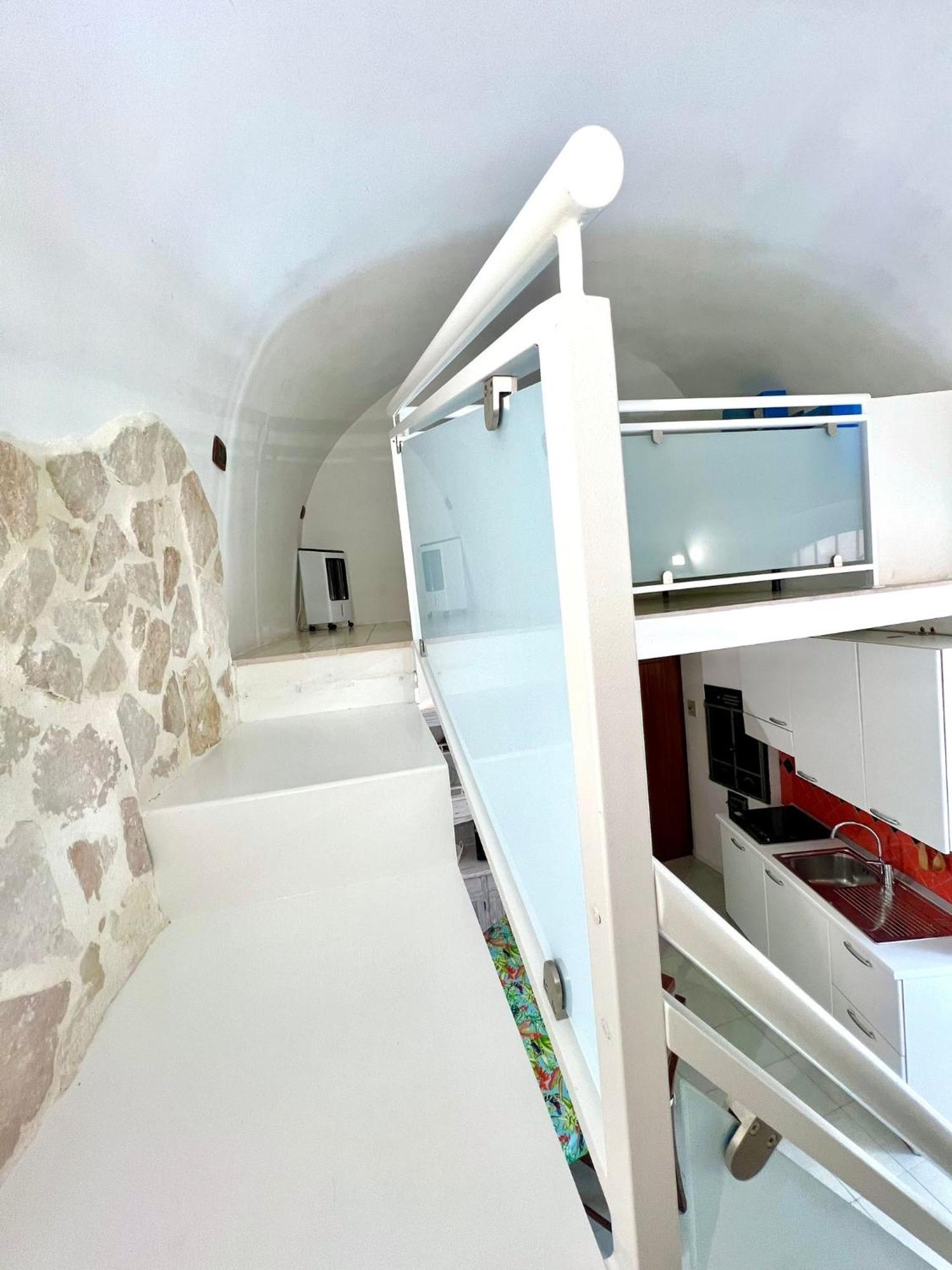 Torrione Apartment Giovinazzo Eksteriør billede