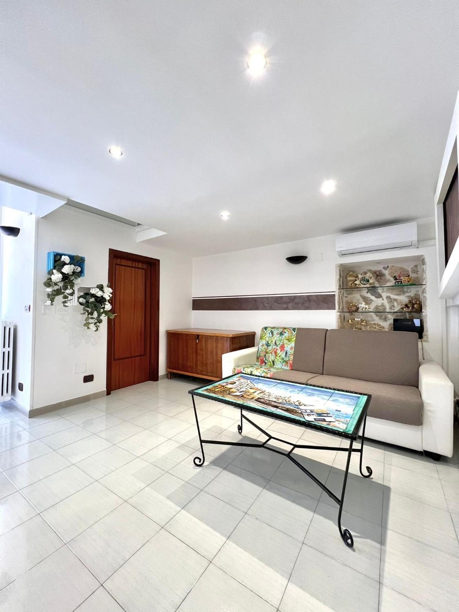 Torrione Apartment Giovinazzo Eksteriør billede